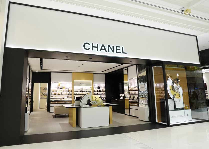 Chanel Fragrance and Beauty Boutique Now in Place Vendome