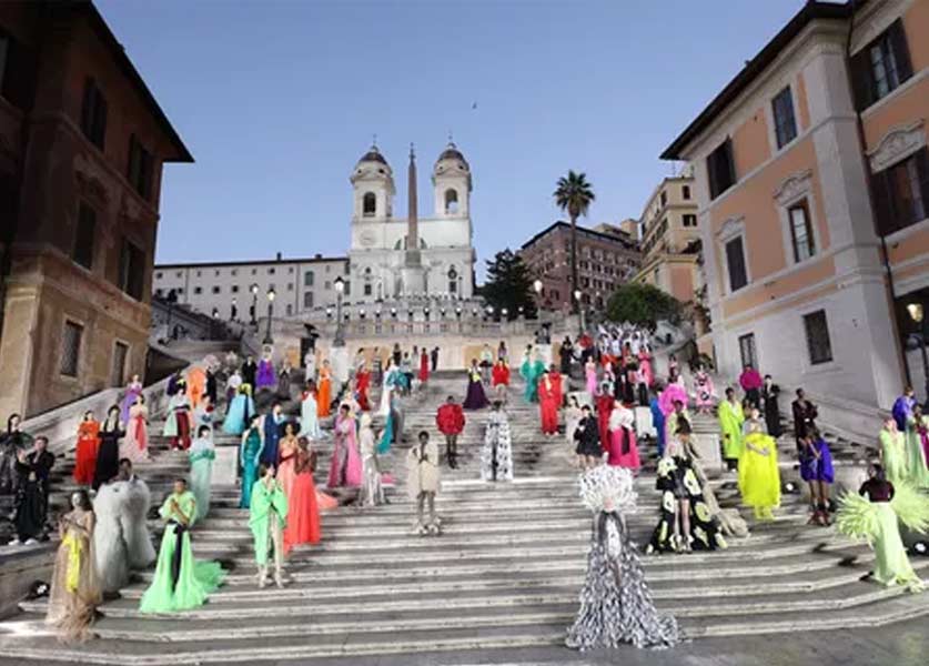 Valentino Unveils Haute Couture Fall/Winter 22-23 in Rome Valentino Unveils Haute Couture Fall/Winter 22-23 in Rome