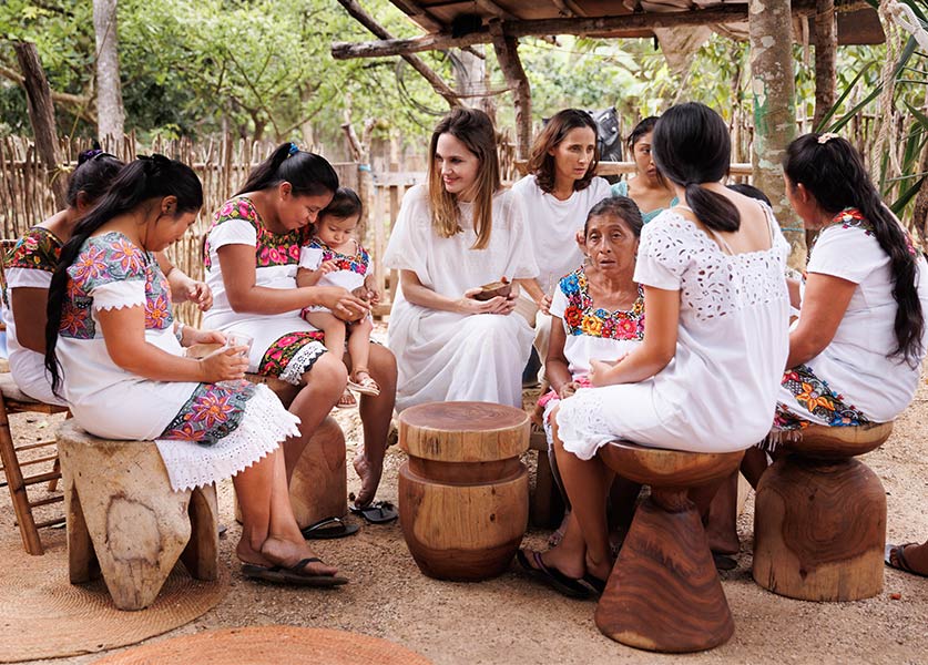 Guerlain Celebrates Women for Bees around the World for International Women’s Day