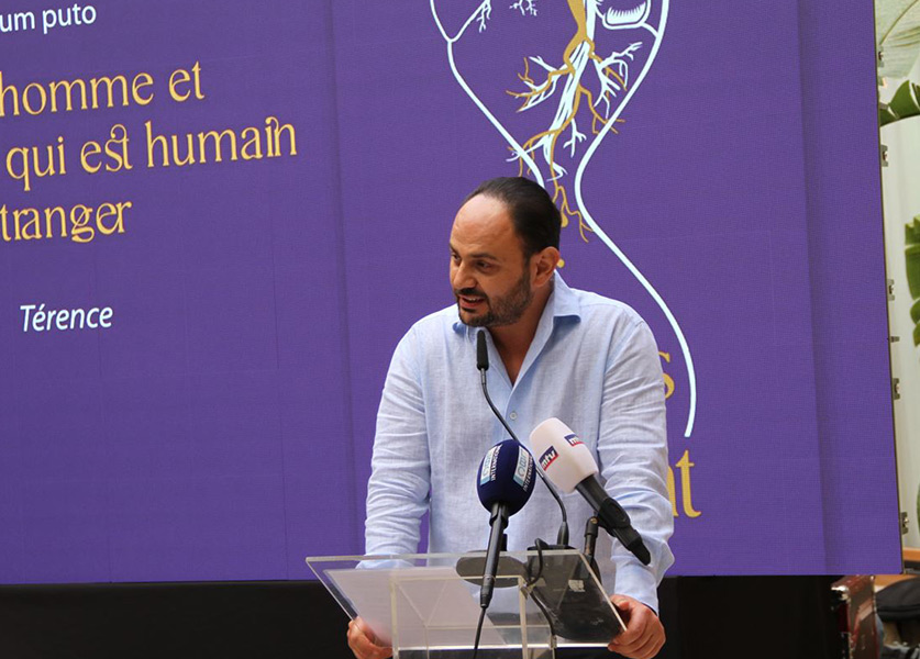 حكمت أبو زيد يكشف عن تجربته الشعرية الجديدة: «Les artères de l’instant»
