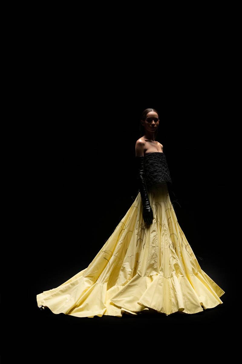 Runway Show Rabih Kayrouz Winter/Autumn 2022 - 2023