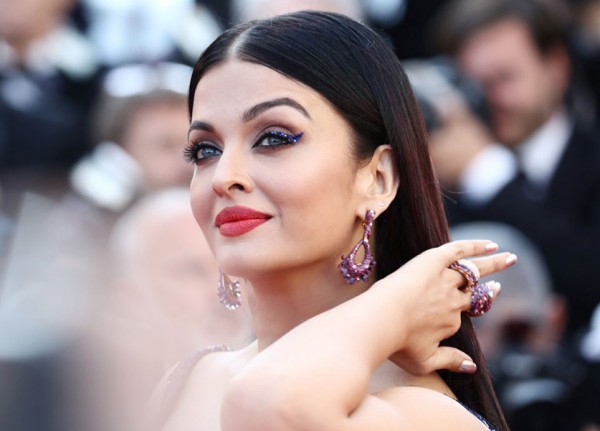 Aishwarya Rai & Daughter Tested Positive for Covid-19