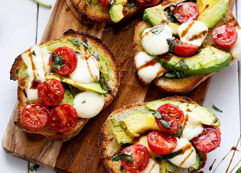 Avocado-Caprese