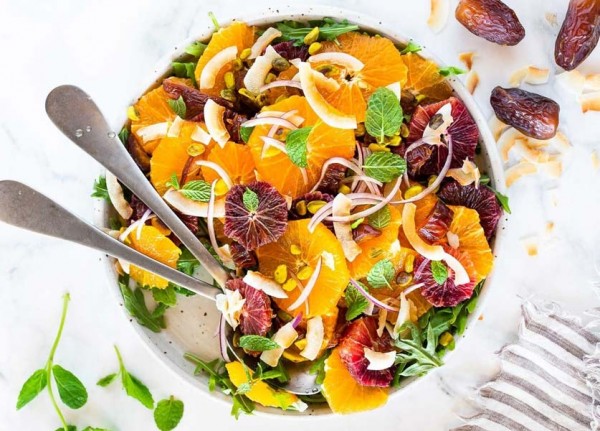 Citrus salad with dates and pistachios