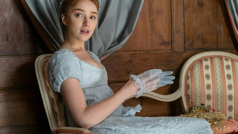 Daphne-Bridgerton-played-by-Phoebe-Dynevor-in-Bridgerton