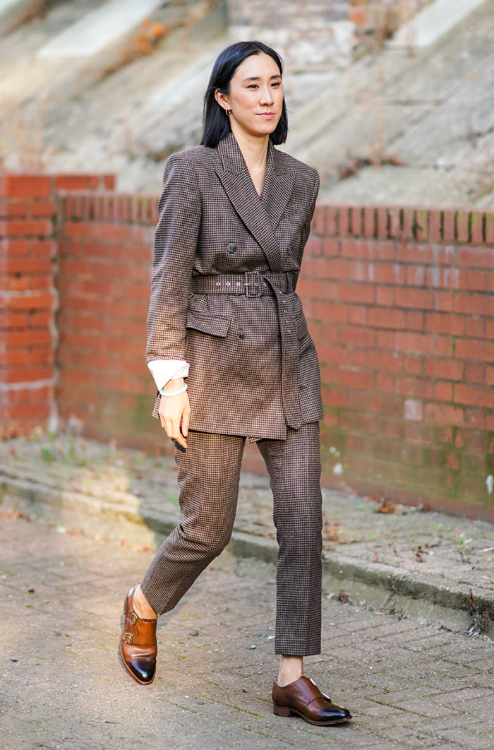 Eva-Chen-wearing-belted-blazer