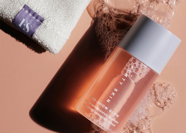 Get Rihanna’s Smooth Glowing Skin Just One Minute Away Get Rihanna’s Smooth Glowing Skin Just One Minute Away