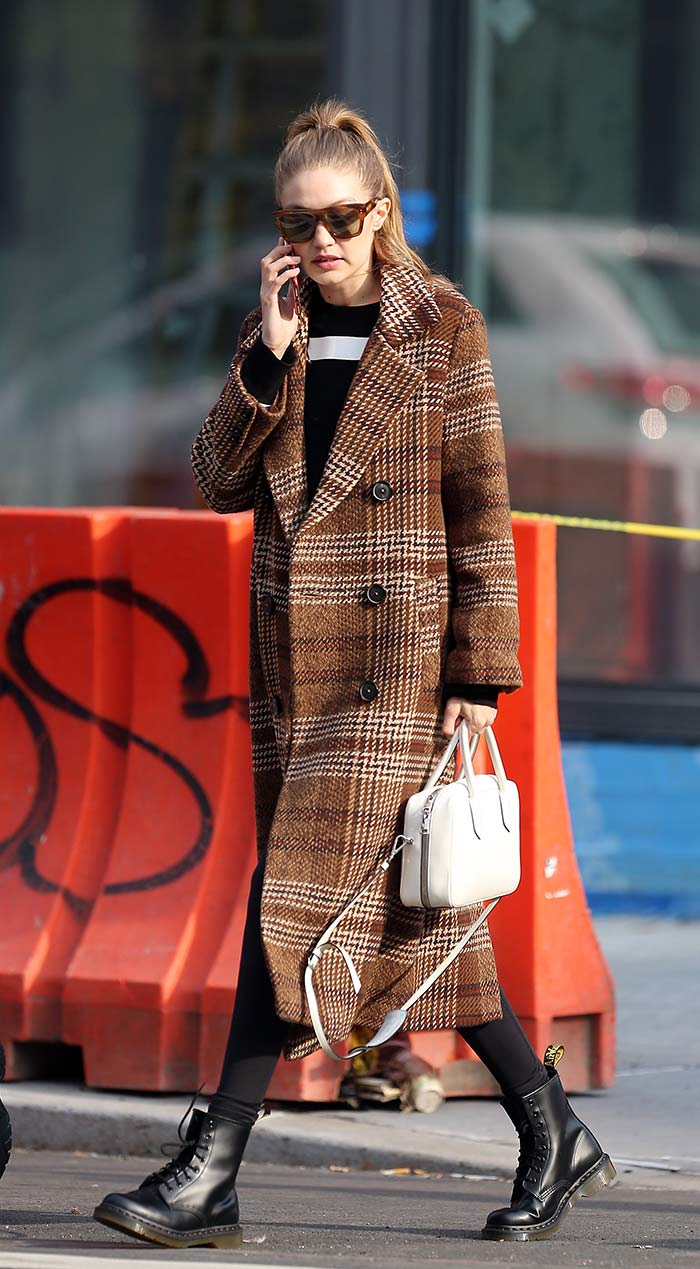 Gigi-Hadid-wearing-a-chekered-coat