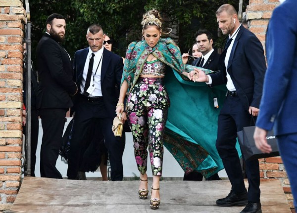 Jennifer Lopez Looks Regal In Venice: Stunning In Dolce & Gabbana Cape and Crown