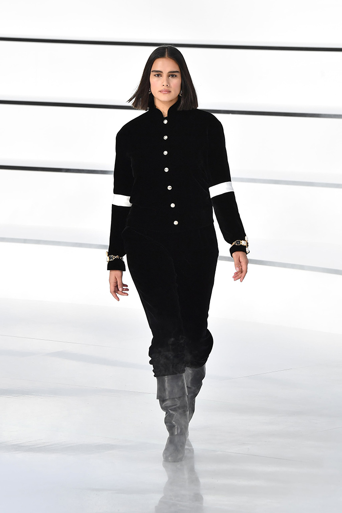 Jill-Kortleve-Chanel-Fall-2020-Runway-Show