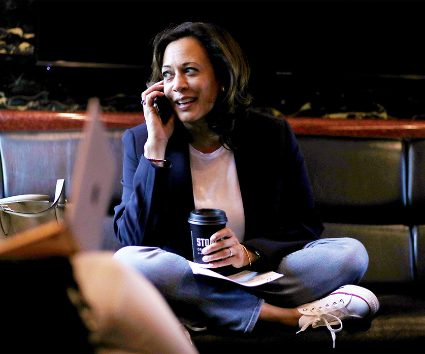 Kamala-Harris-loves-Converse-Sneakers