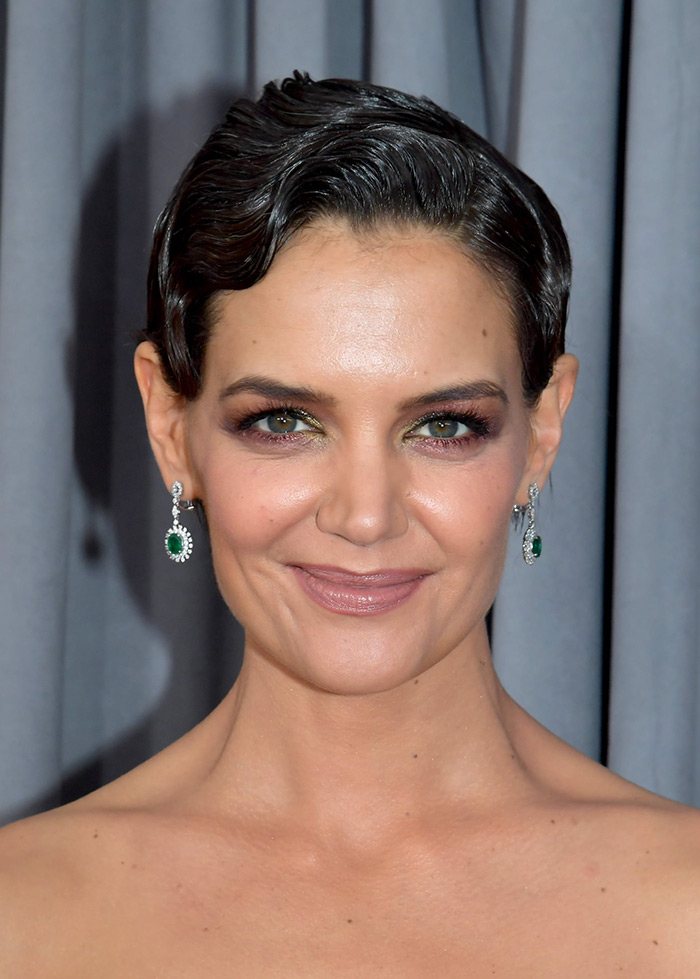 Katie-Holmes-Grey-Hair