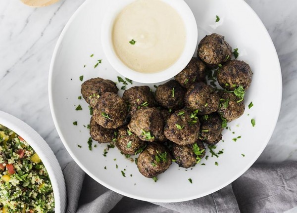 How to make Lebanese kofta with tahini sauce