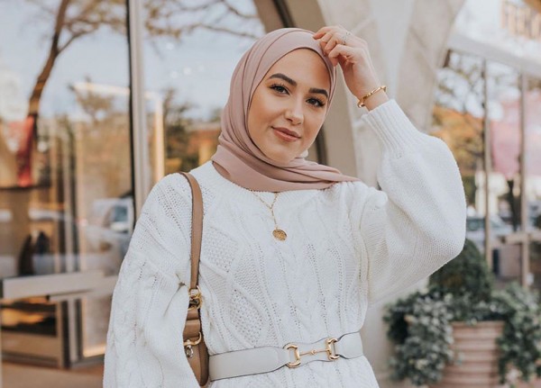 Leena Snoubar has the winter’s best color palette in her looks