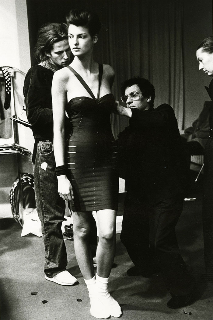 Linda-Evangelista-and-Azzedine-alaia