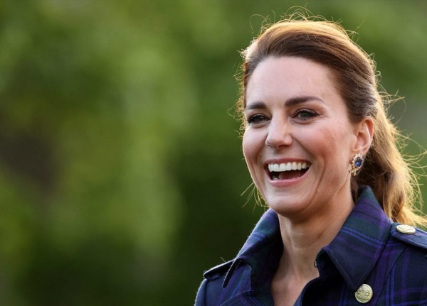 Kate Middleton Borrowed The Stunning Sapphires Gifted To Queen Elizabeth By Late Ruler Of Dubai