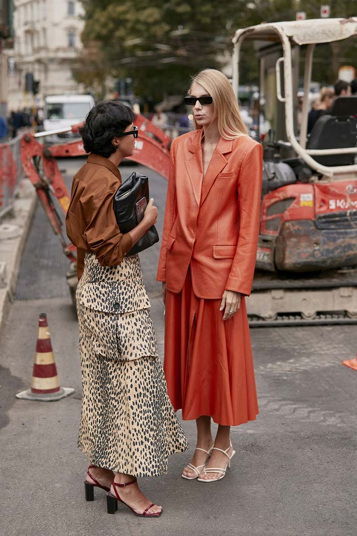 Milan-Fashion-Week-street-style-orange-blazer