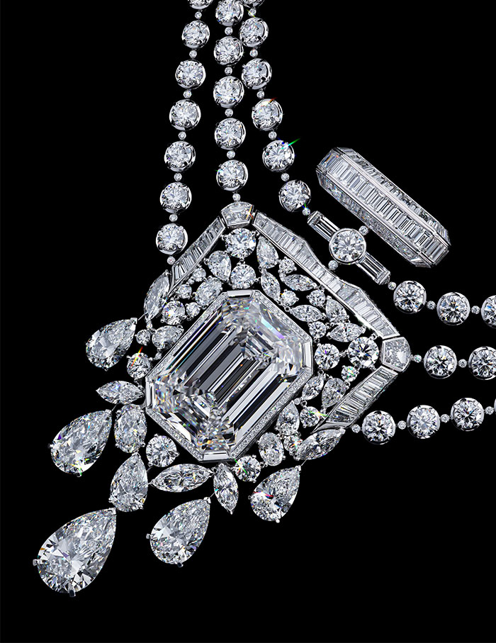 Chanel Celebrates N°5 Perfume 100th Anniversary With A High Jewelry Diamond Necklace