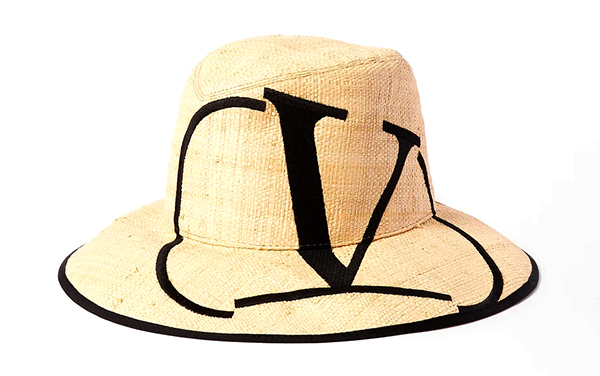 Valentino hat