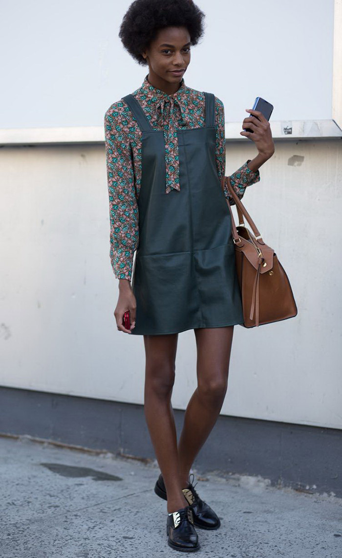 Tie-Neck-Blouses-Street-Style-