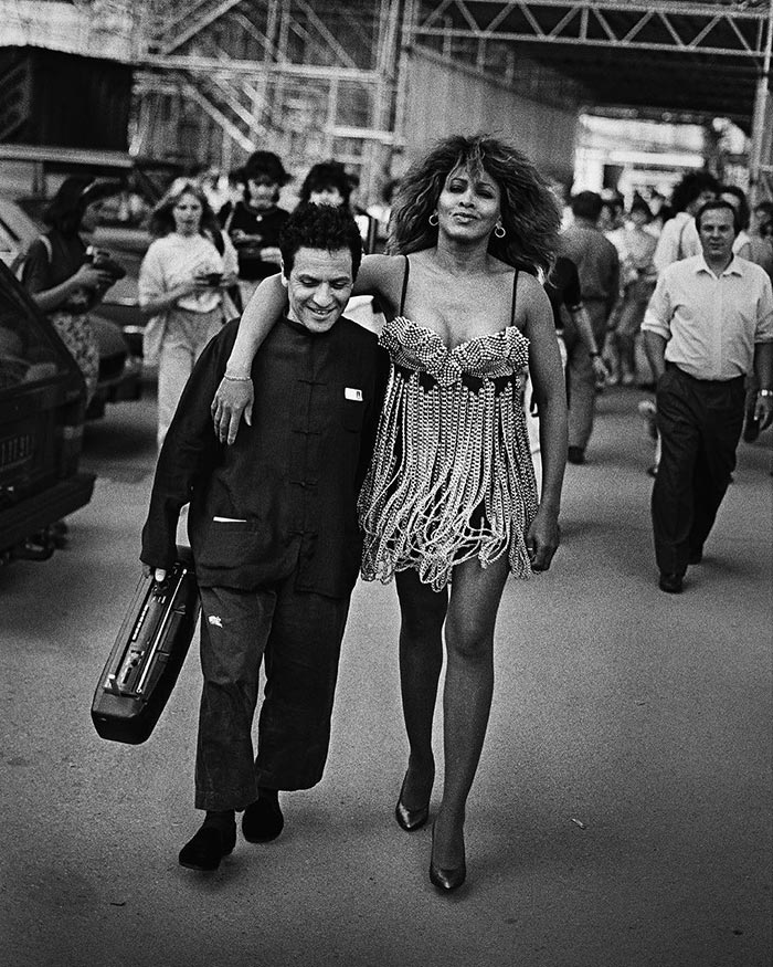 Tina-Turner-with-Azzedine-Alaïa