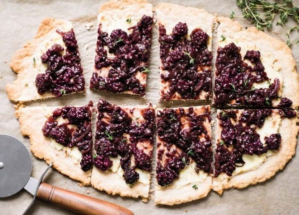  Blackberry Tart With Cheese And Onion