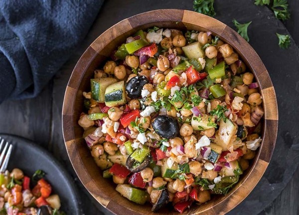 Mediterranean hummus salad