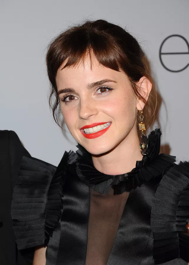 emma-watson--fringe-hair-style