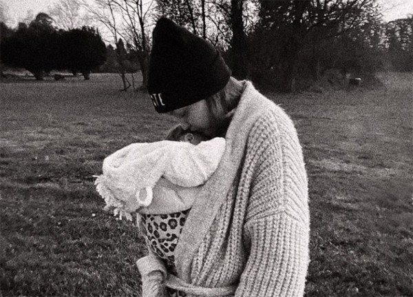 Gigi Hadid Poses With Her Bestie on Instagram