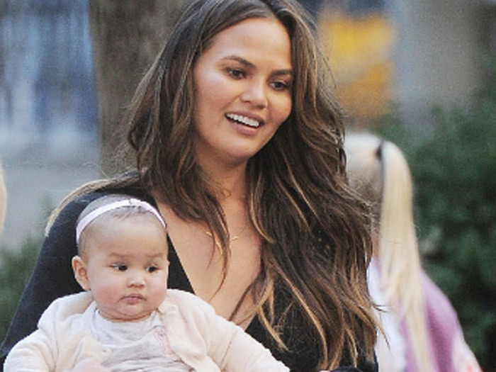 5 Stars Getting Real About Life as a Mother 5 Stars Getting Real About Life as a Mother