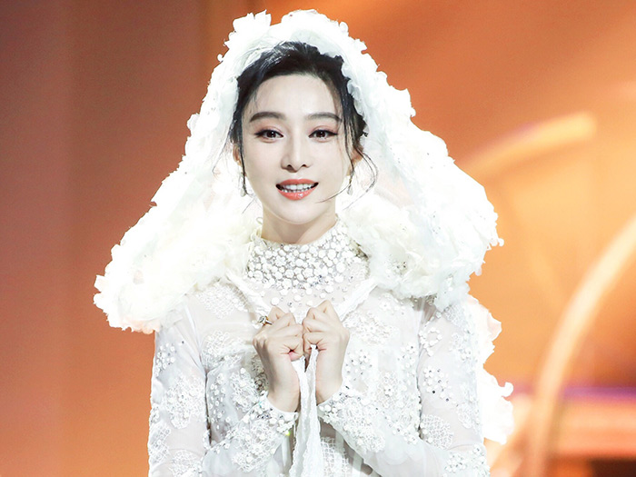 Fan Bingbing Selects Georges Chakra