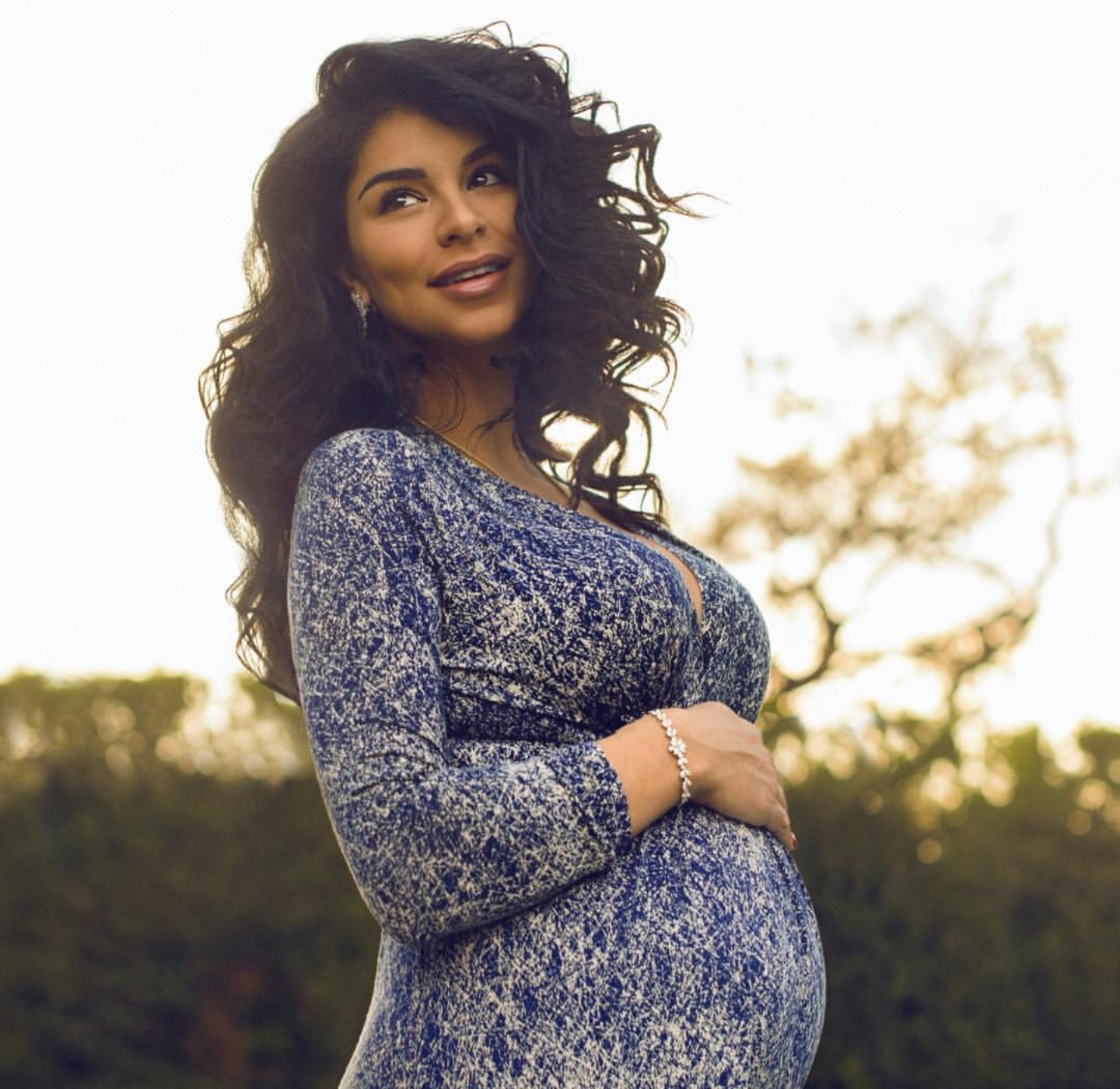 Pregnant Arab Celebrities’ Style - Spécial Madame Figaro Arabia