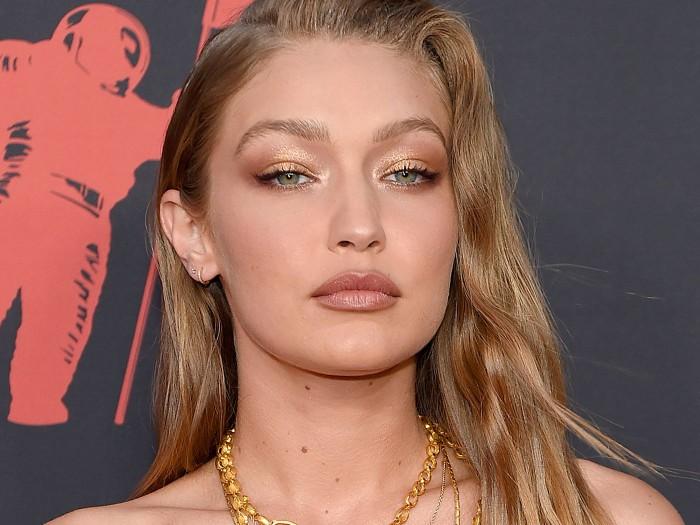How to have Gigi Hadid’s makeup at the VMAs
