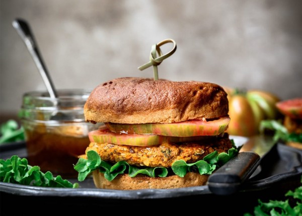 Indian Spiced Veggie Burger 