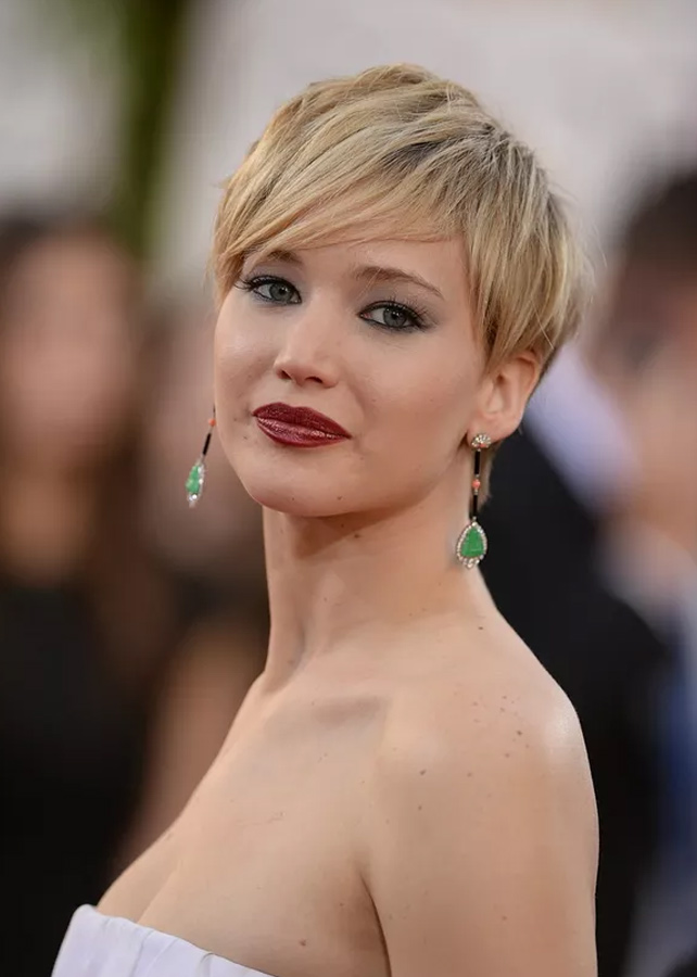 jennifer-lawrence--fringe-hair-style