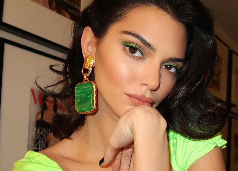 Must-Try these Colorful Eyeliner Inspo