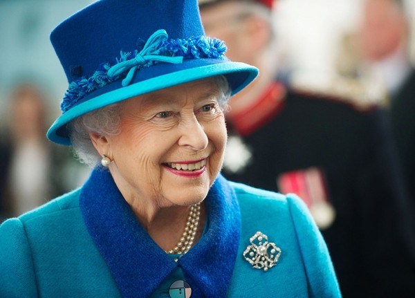 The Secret Messages Behind Queen Elizabeth’s Fashion The Secret Messages Behind Queen Elizabeth’s Fashion