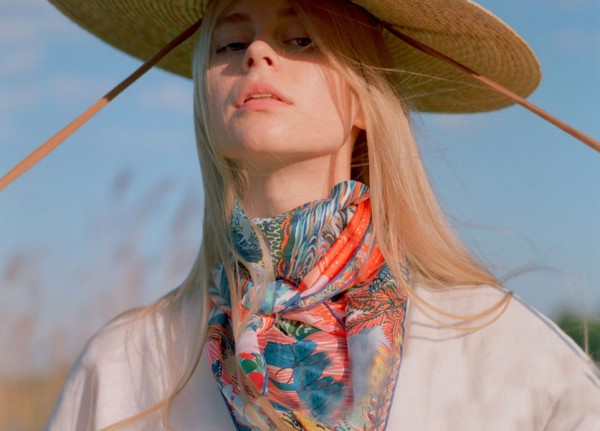 7 Cool Ways To Wear The Silk Scarf This Summer