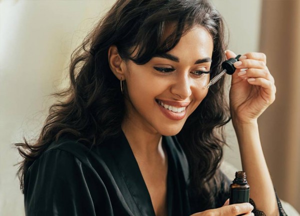 3 Editor-approved Serums to Mattify Oily Skin