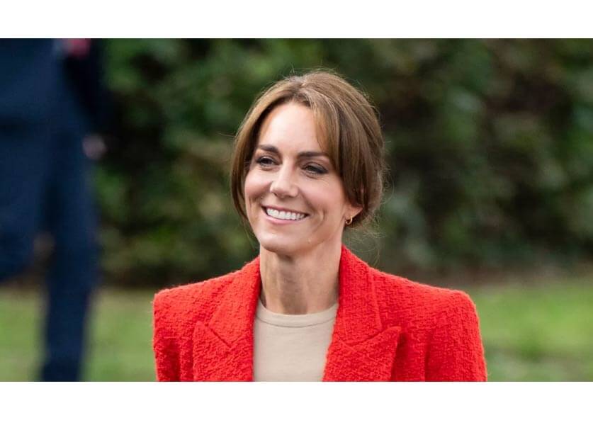 Kate Middleton gives the illusion of a short bob with her bun and curtain bangs