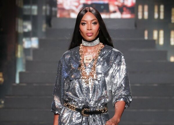 A Quintessentially British Show: Naomi Campbell Shines at Burberry's London Runway