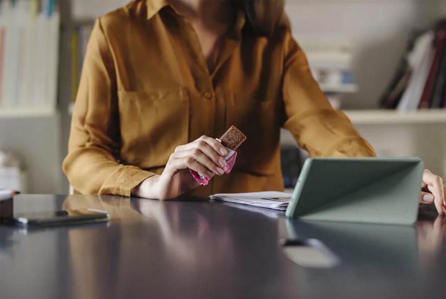 4 أطعمة تقضي على الجوع بين الوجبات