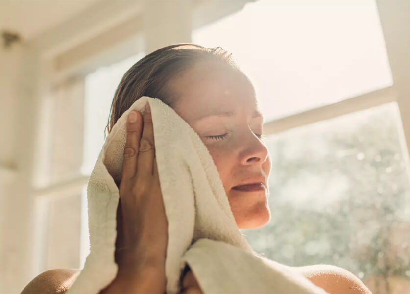 ترند تيك توك Eat Your Skincare لبشرة متوهجة بديل الكريمات ترند تيك توك Eat Your Skincare لبشرة متوهجة بديل الكريمات