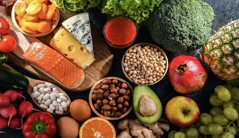 لبشرة نضرة ولون موحد... تناولي هذه الأطعمة