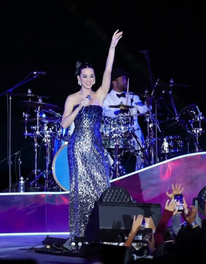 كايتي بيري تحيي أول حفل لها في مصر