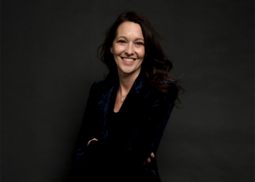 رحلة سيدة العطور "جوليا كويبن" Julia Koeppen  مع  دار Penhaligon’s  البريطانية  التاريخ برائحة الحداثة!