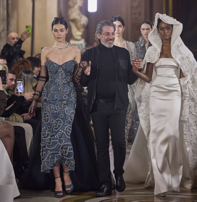 La Grace للمصمم إيلي فغالي   أناقة أرستقراطية تحتضنها "دار الأوبرا" الباريسية