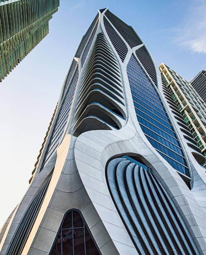 ديفيد بيكهام يبيع شقة بنتهاوس فاخرة في ميامي وسط توترات عائلية