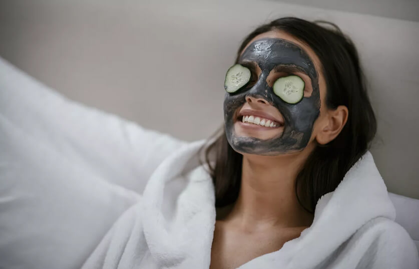 هل تحتاج البشرة إلى ديتوكس فعلاً أم هو مجرد خدعة؟