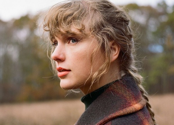 Evermore Is Out And Taylor Swift Keeps Surprising Her Fans